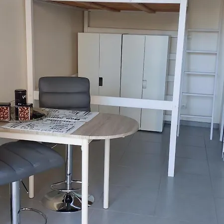 Confort Dans Petit Jardin Calme Apartament *
